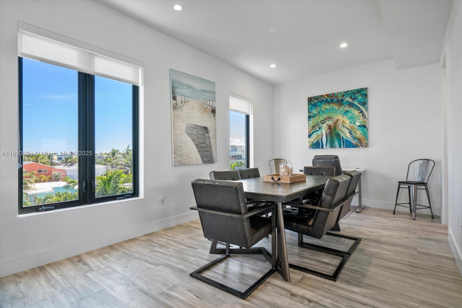 HOLLYWOOD CENTRAL BEACH - Residential