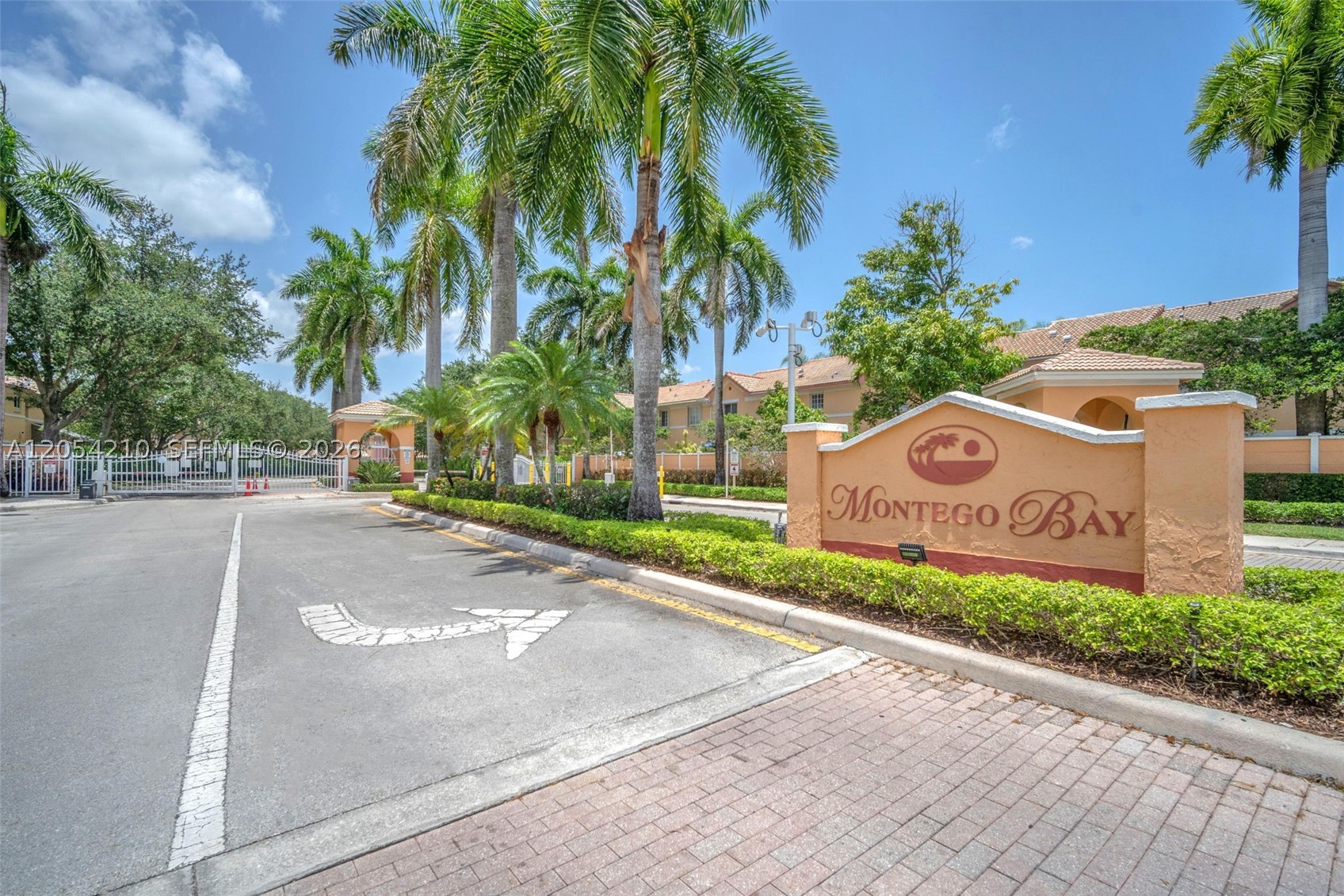 UNIVERSITY PARK - Residential