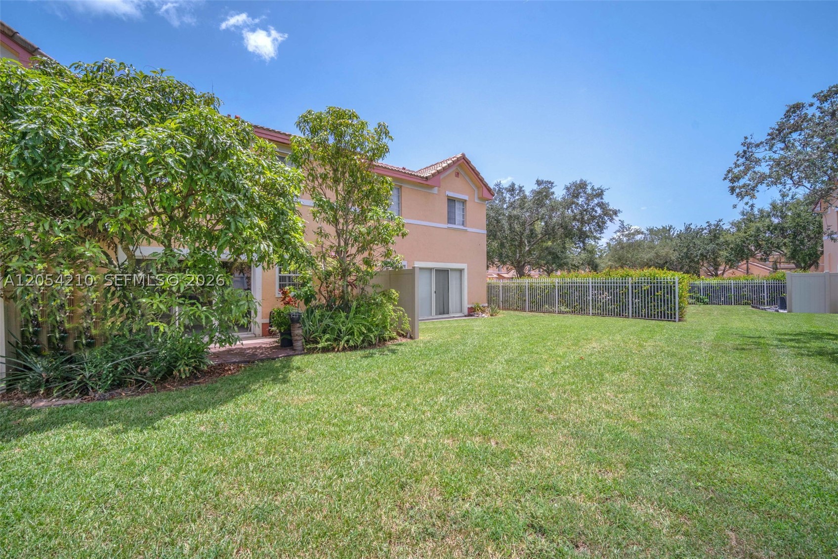 UNIVERSITY PARK - Residential