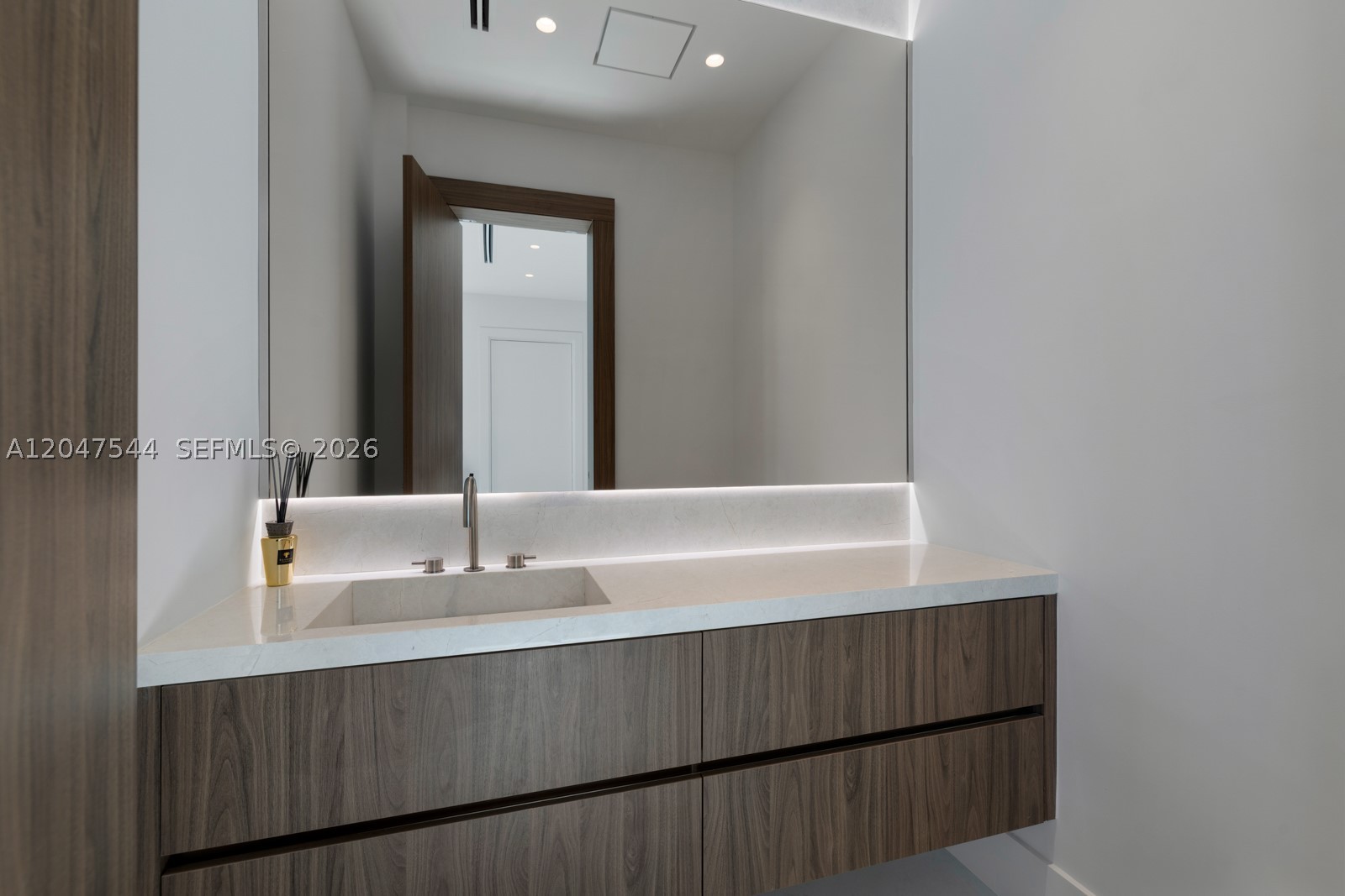 BOCA VILLAS SEC C - Residential