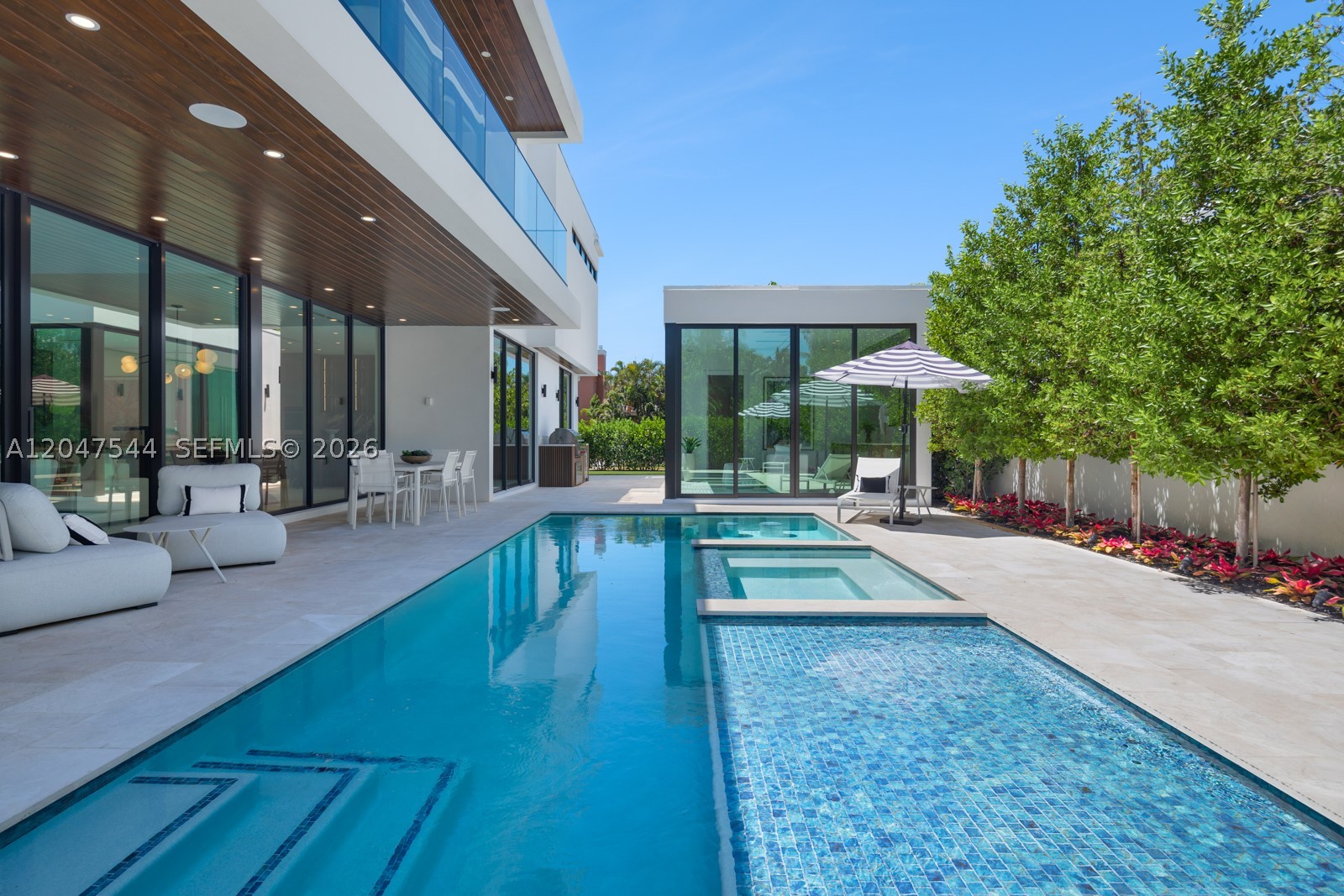 BOCA VILLAS SEC C - Residential