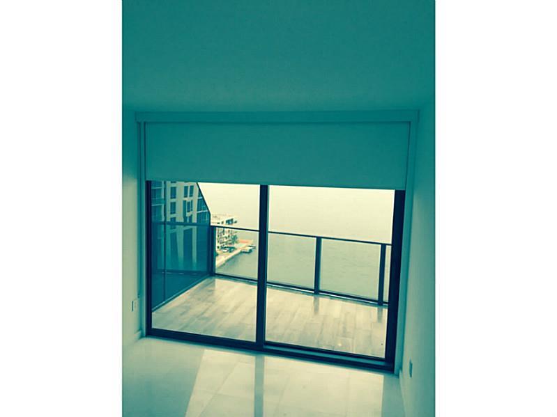 ICON BAY - Residential Lease
