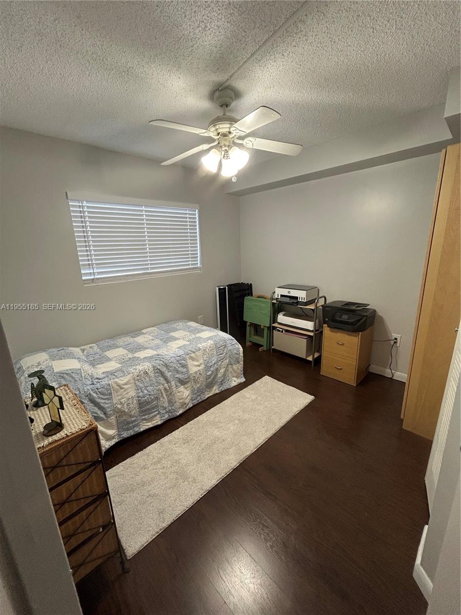 PALMS OF PEMBROKE CONDO - Residential