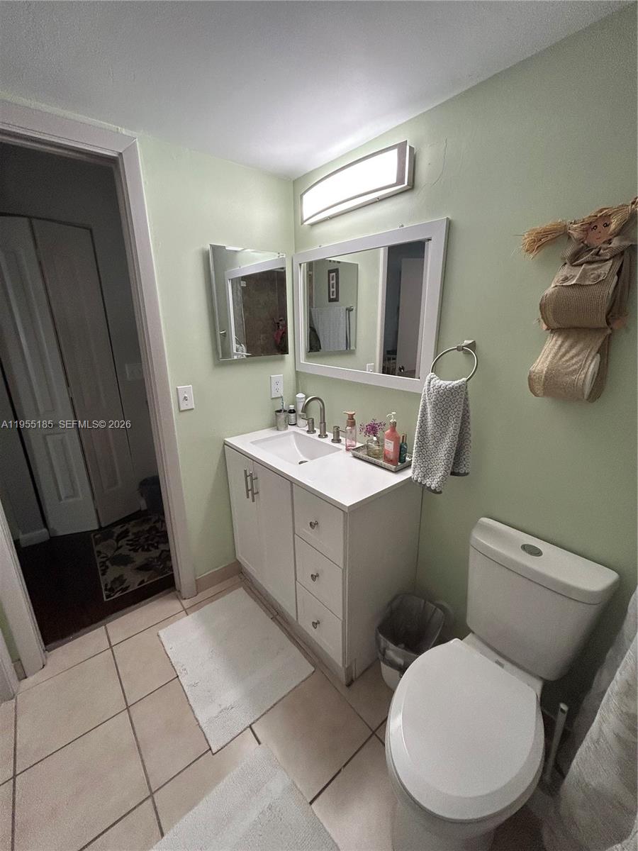 PALMS OF PEMBROKE CONDO - Residential