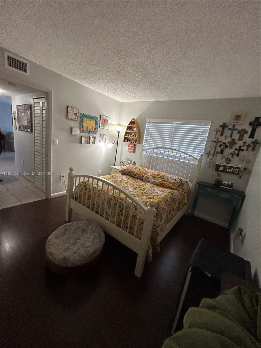 PALMS OF PEMBROKE CONDO - Residential