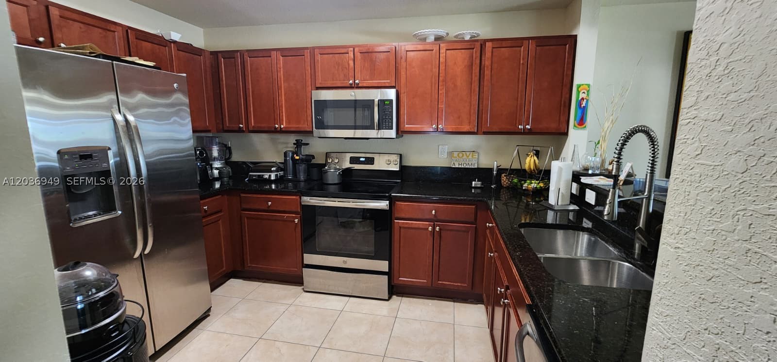 ST MORITZ AT DORAL CONDO - Residential Lease