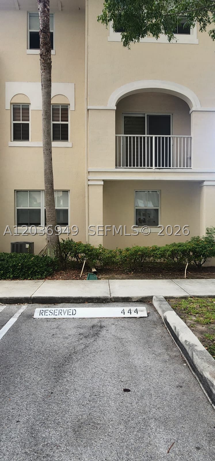 ST MORITZ AT DORAL CONDO - Residential Lease