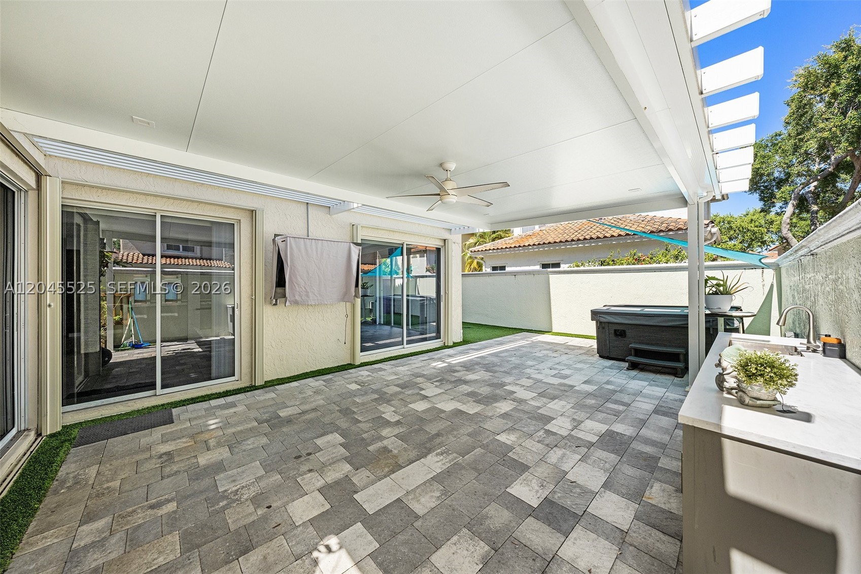 THREE ISLANDS 3RD SECTION - Residential
