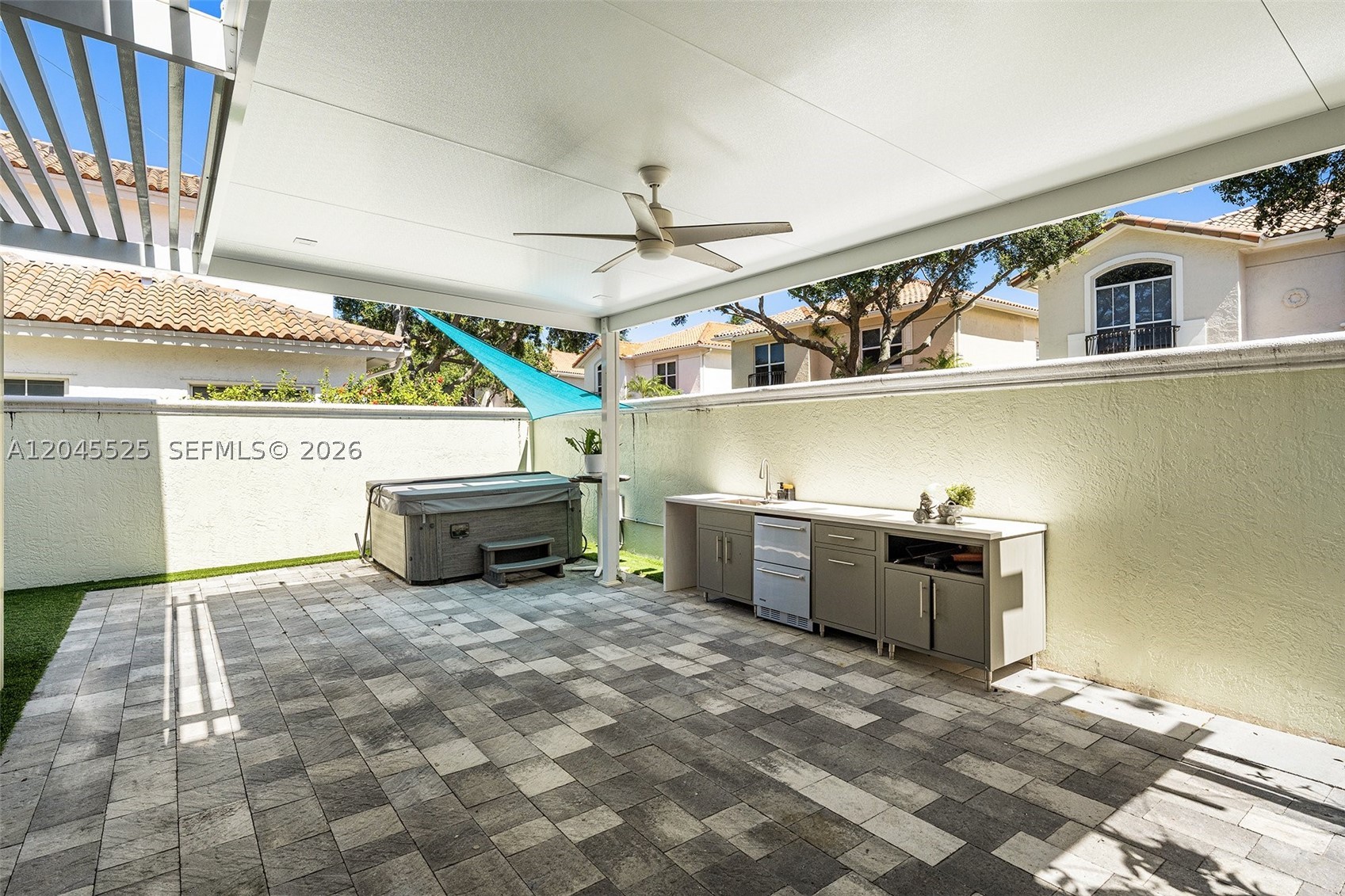 THREE ISLANDS 3RD SECTION - Residential