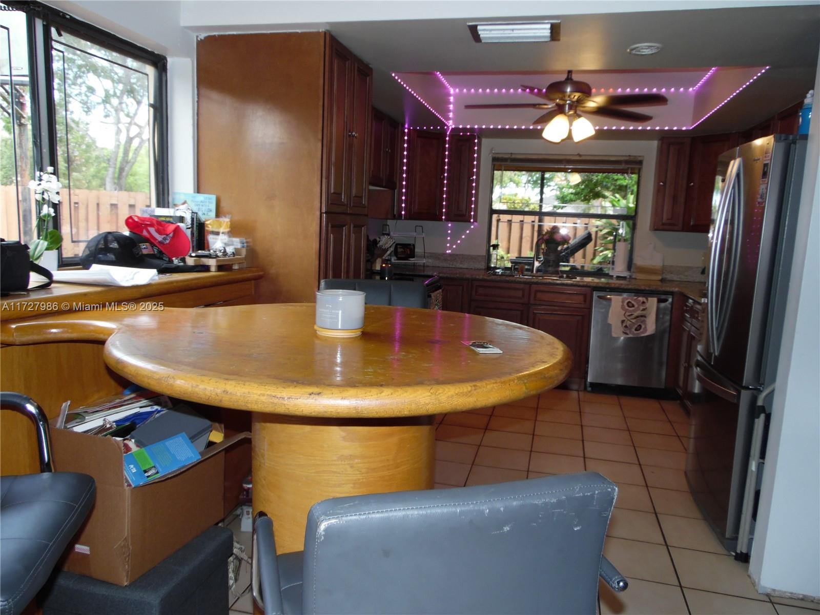 LAKES OF THE MEADOW SEC 3 - Residential