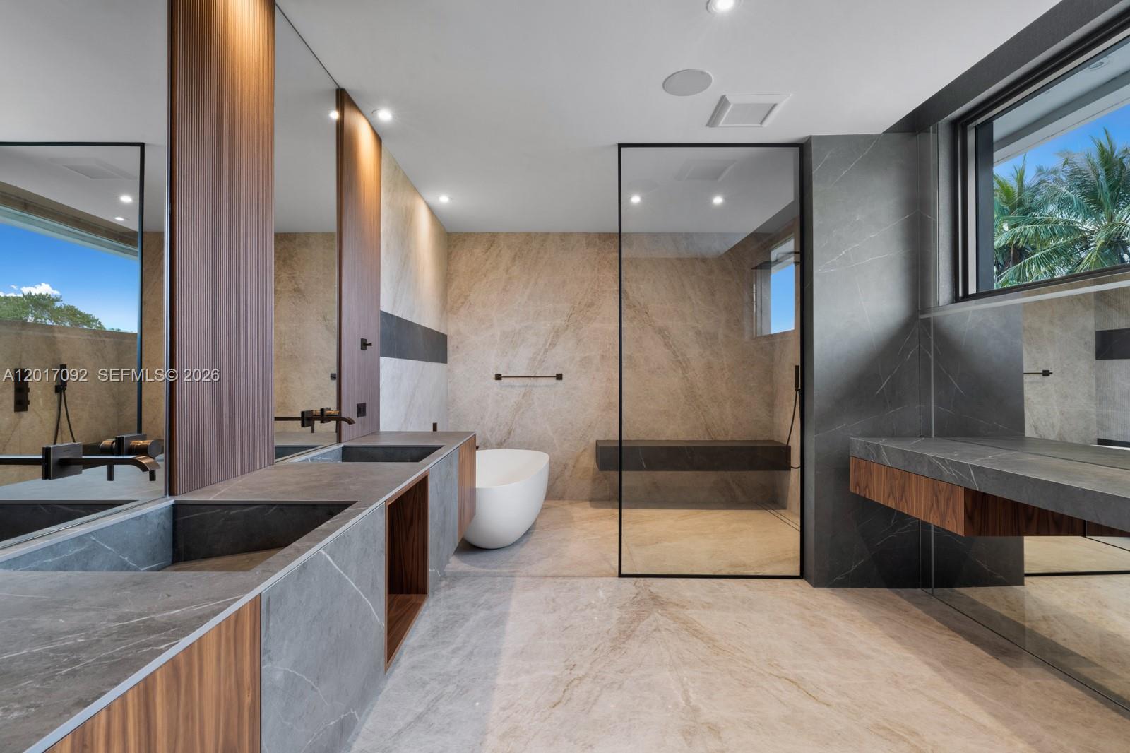 CHAPMAN GLEN - Residential