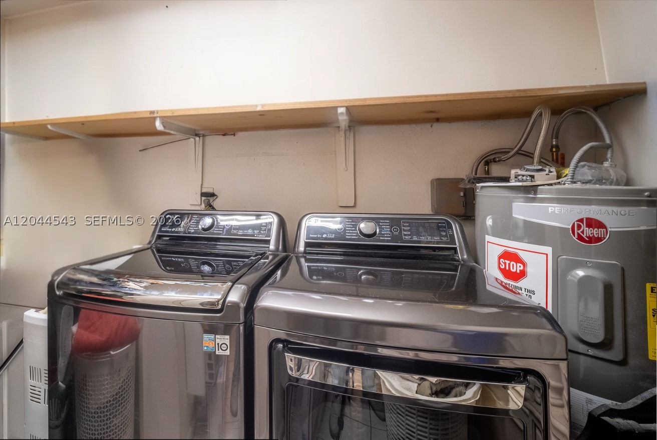 TUNISON PALMS SEC 1 - Residential