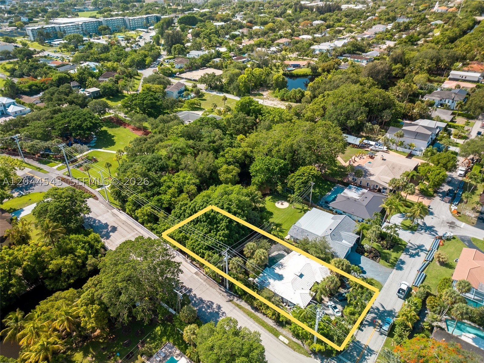 TUNISON PALMS SEC 1 - Residential