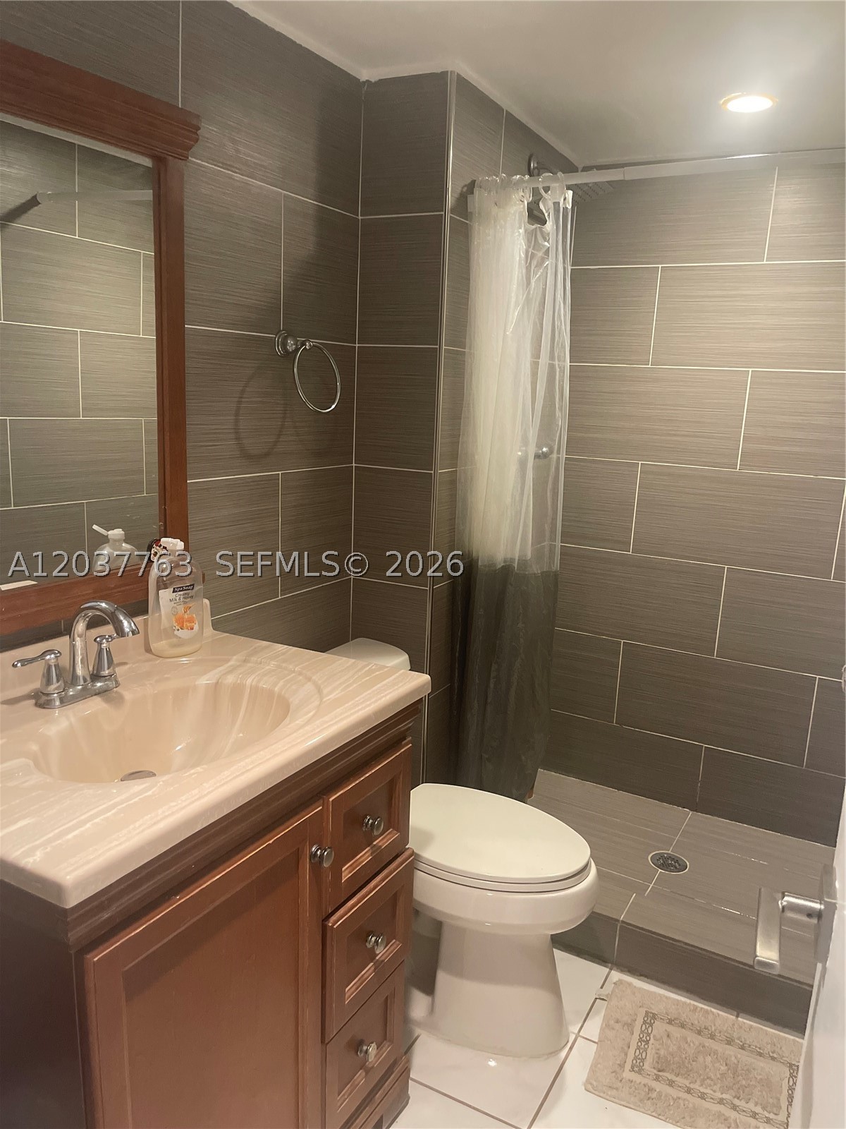 VECINO DEL MAR CONDO - Residential
