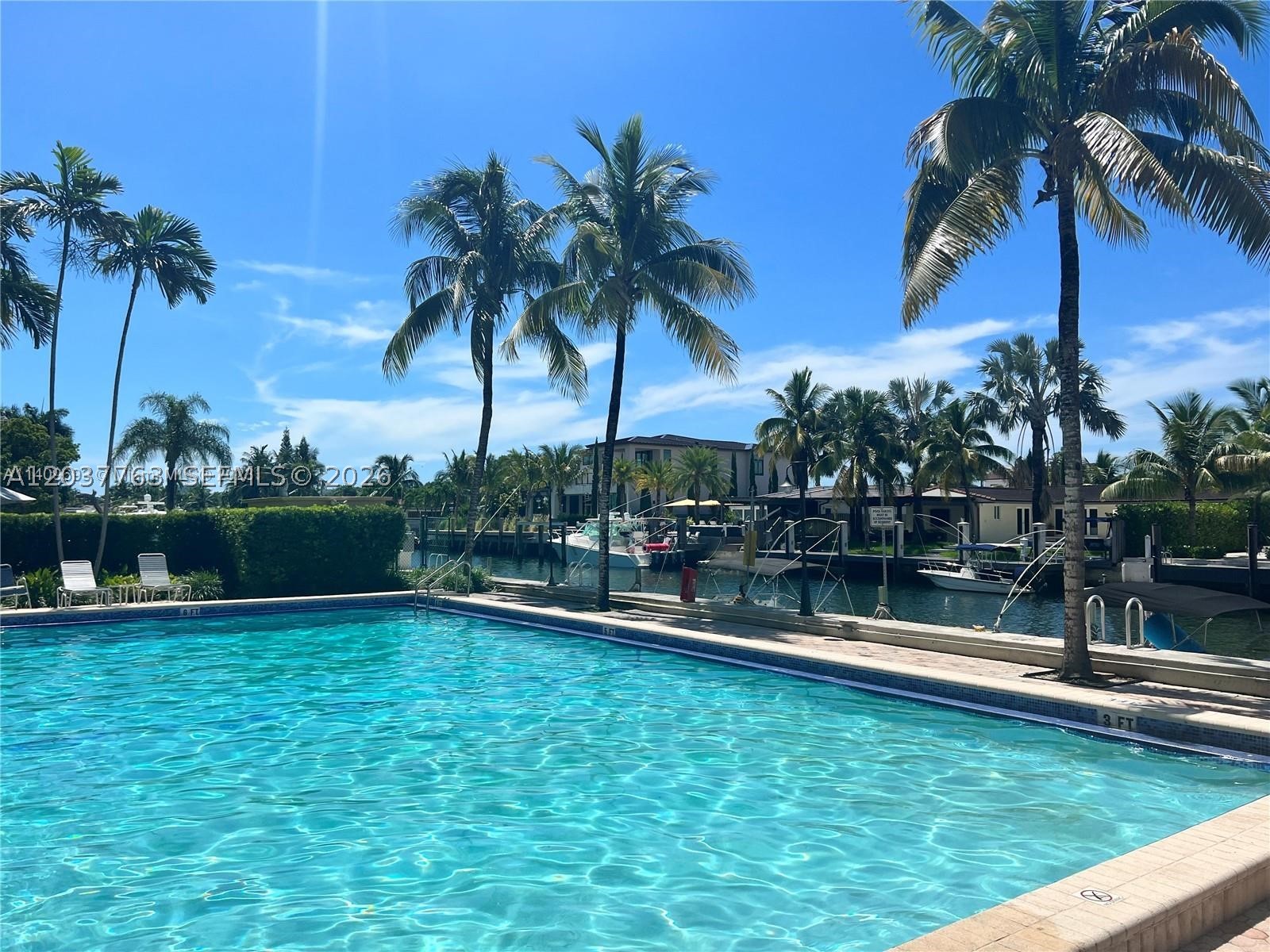VECINO DEL MAR CONDO - Residential