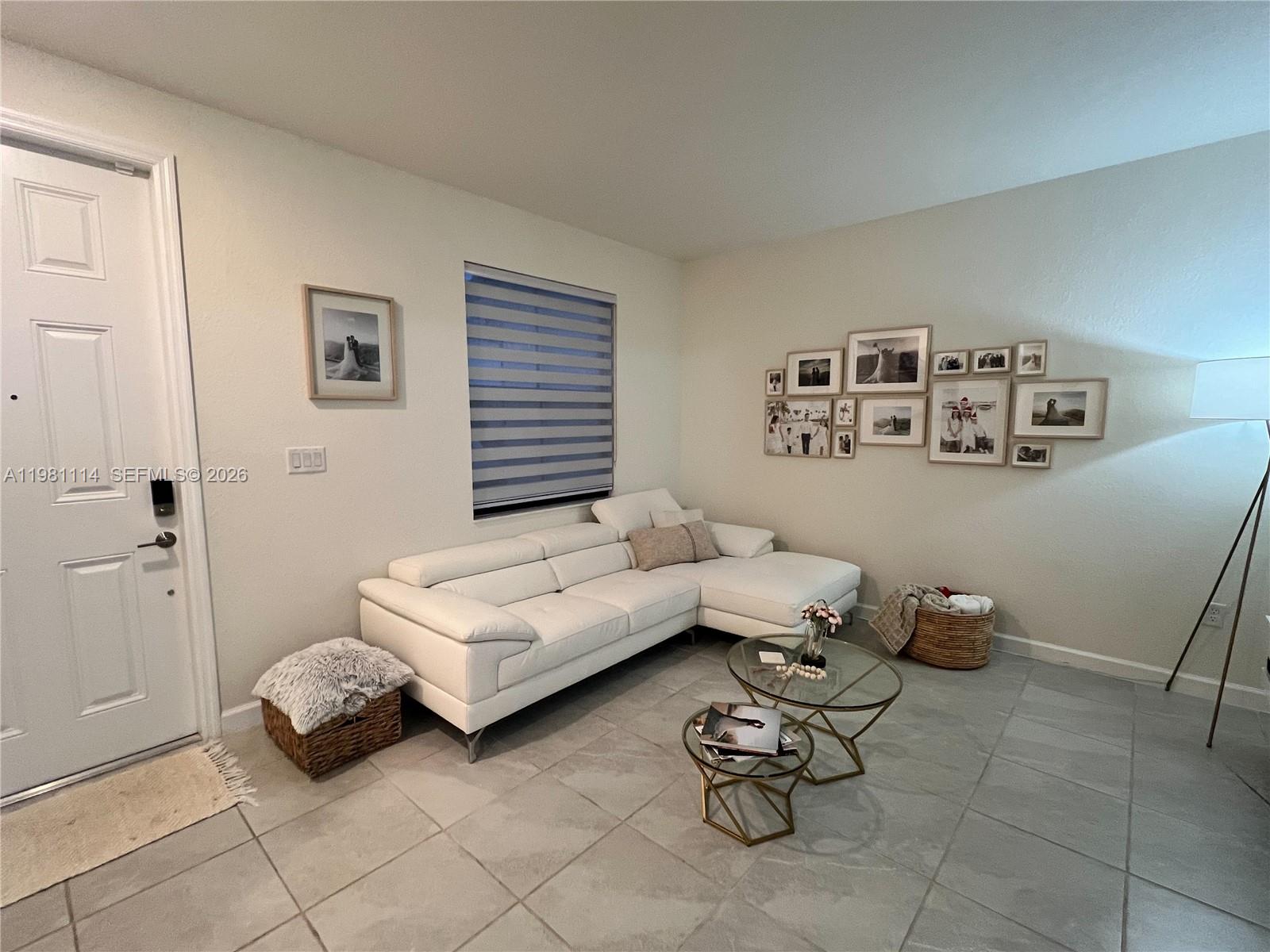 AQUABELLA NORTH - Residential