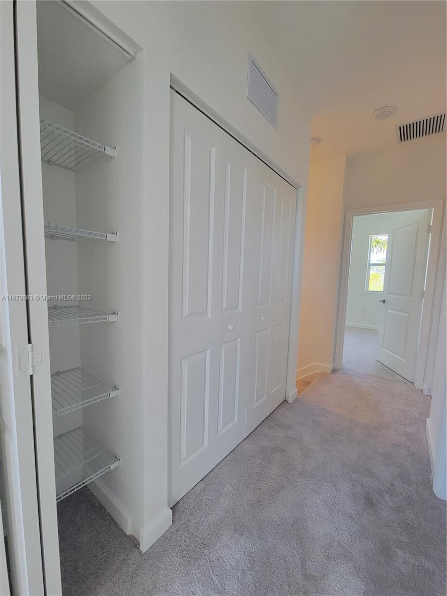 KEYS GATE RESIDENTIAL - Residential Lease