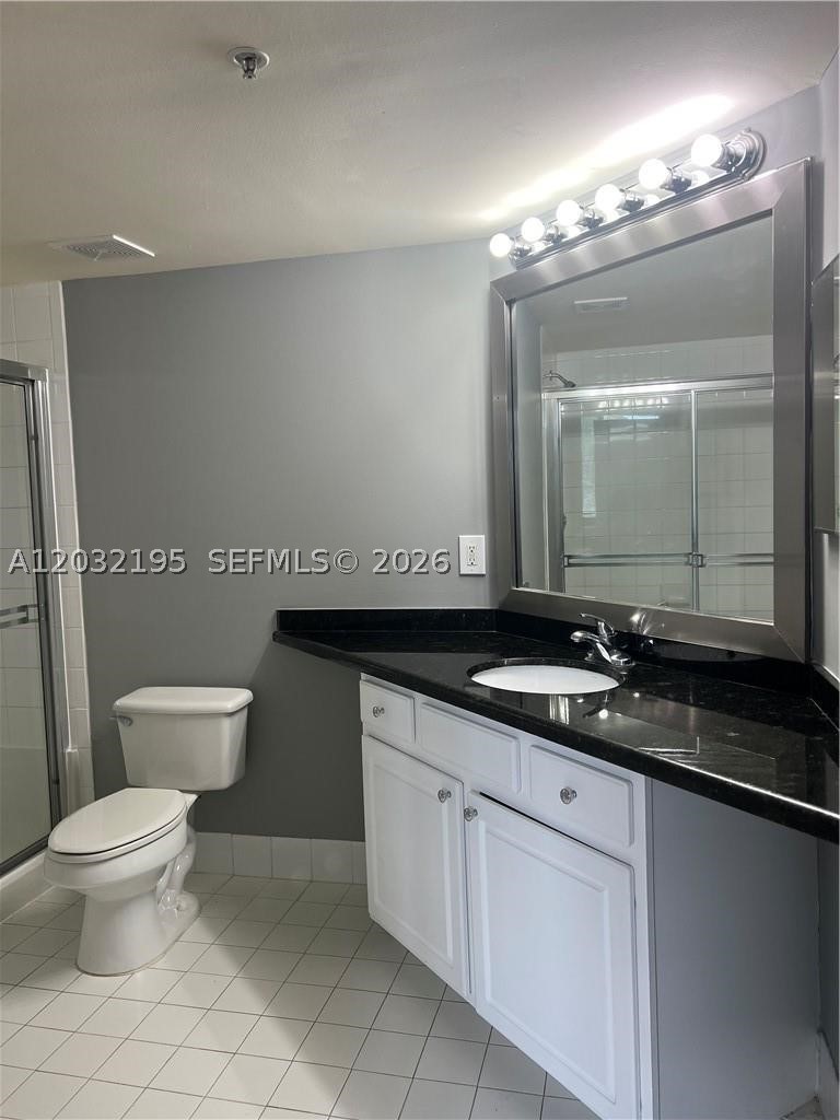 PALMS POINT CONDO - Residential Lease