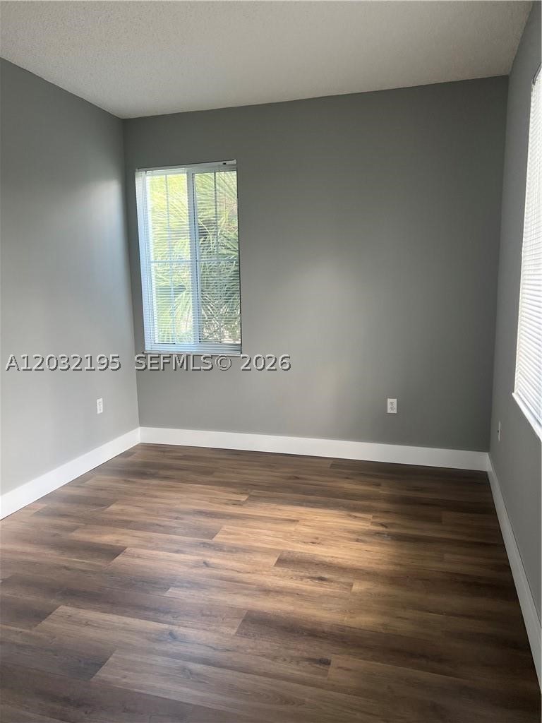 PALMS POINT CONDO - Residential Lease