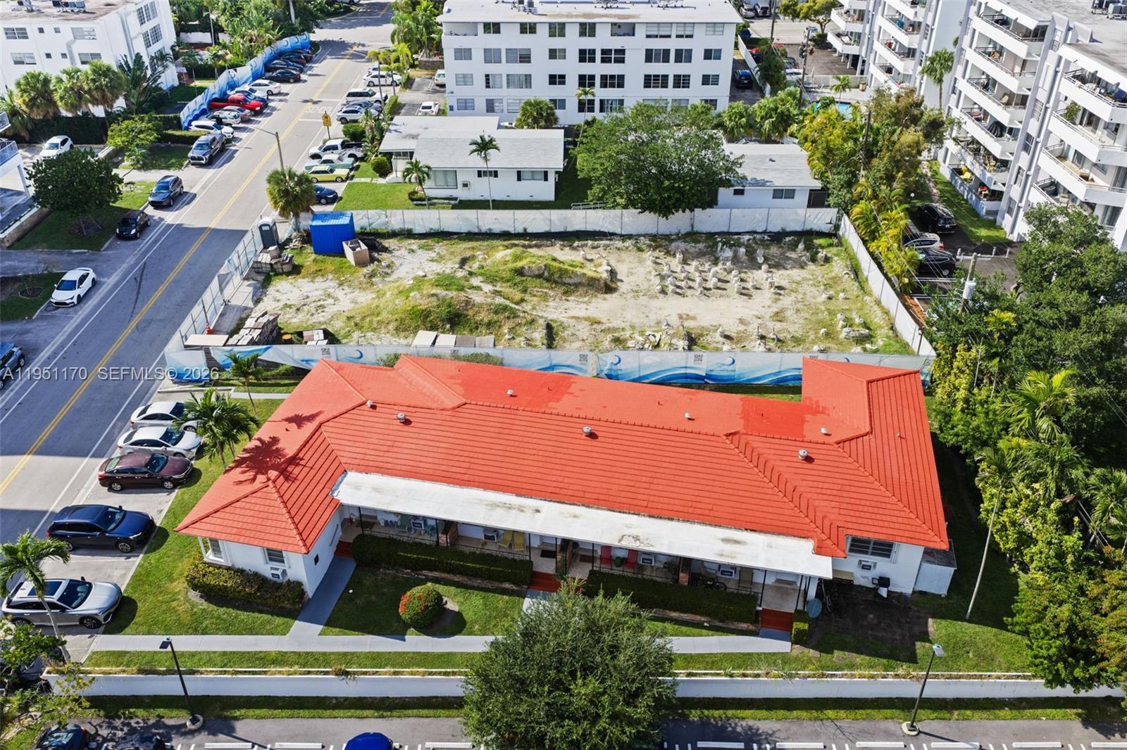 BAY HARBOR ISLAND - Land
