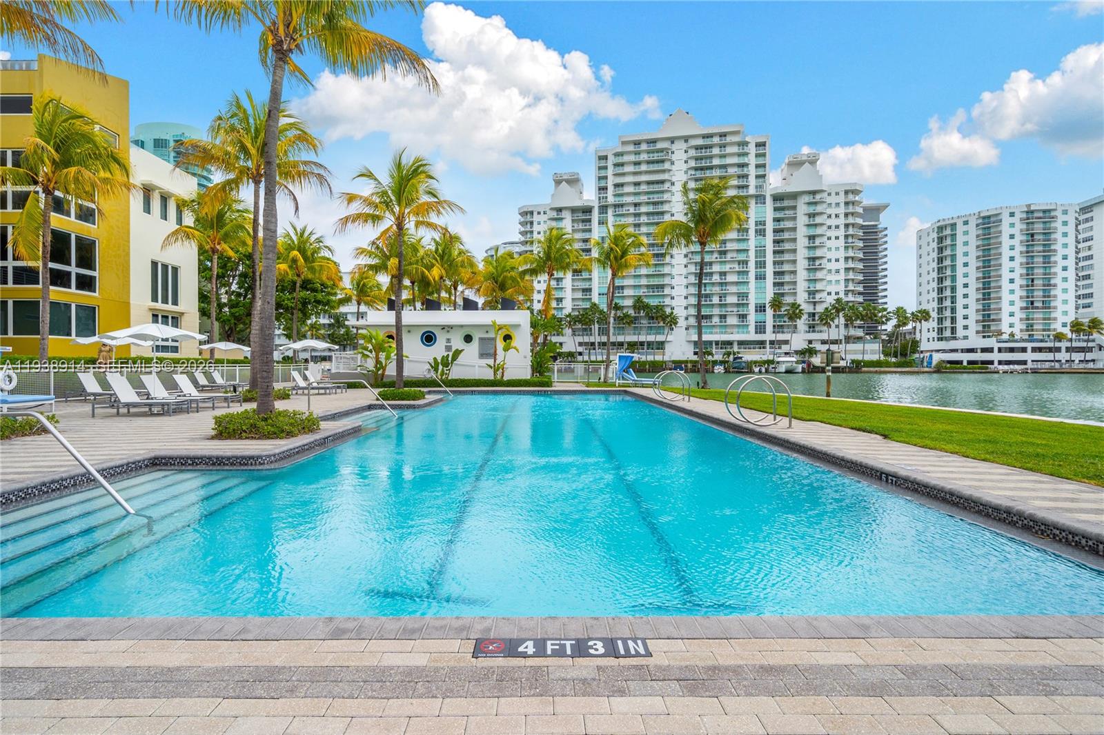 SPEAR AT AQUA CONDO - Residential