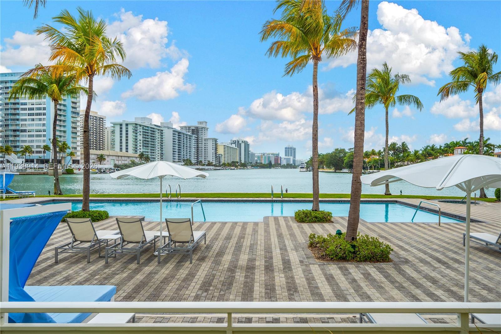 SPEAR AT AQUA CONDO - Residential