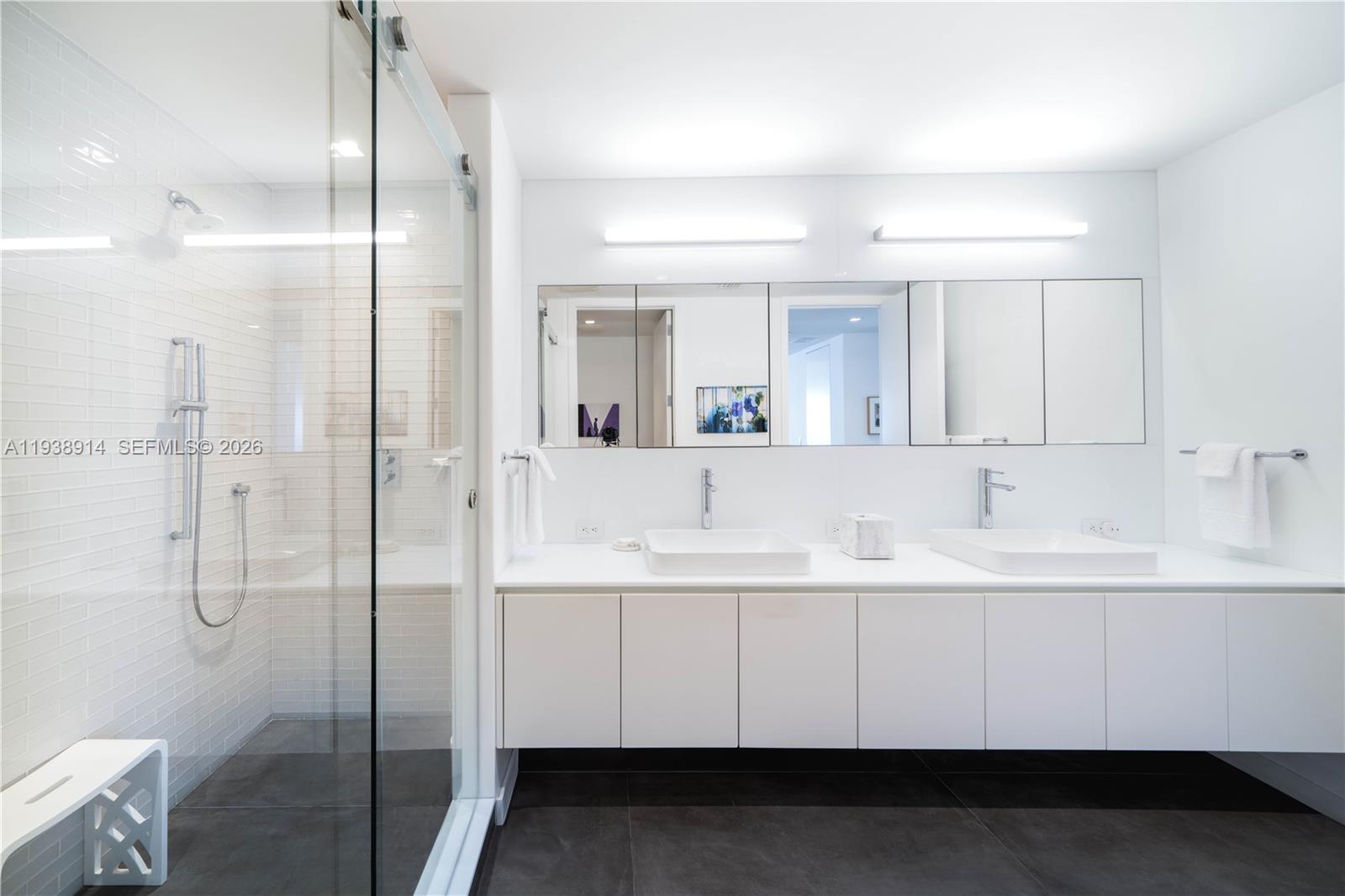 SPEAR AT AQUA CONDO - Residential