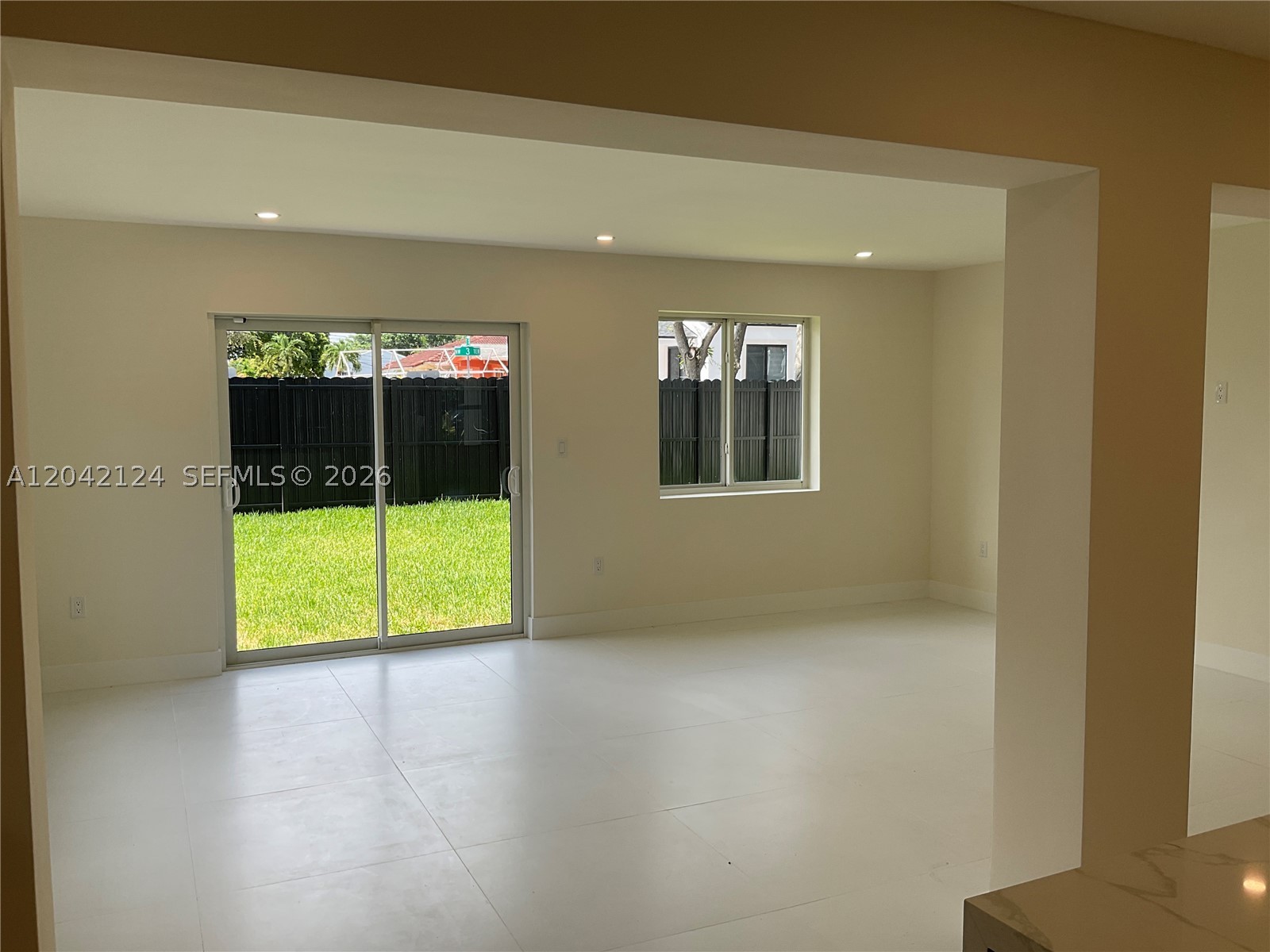 GLENROYAL SUB - Residential