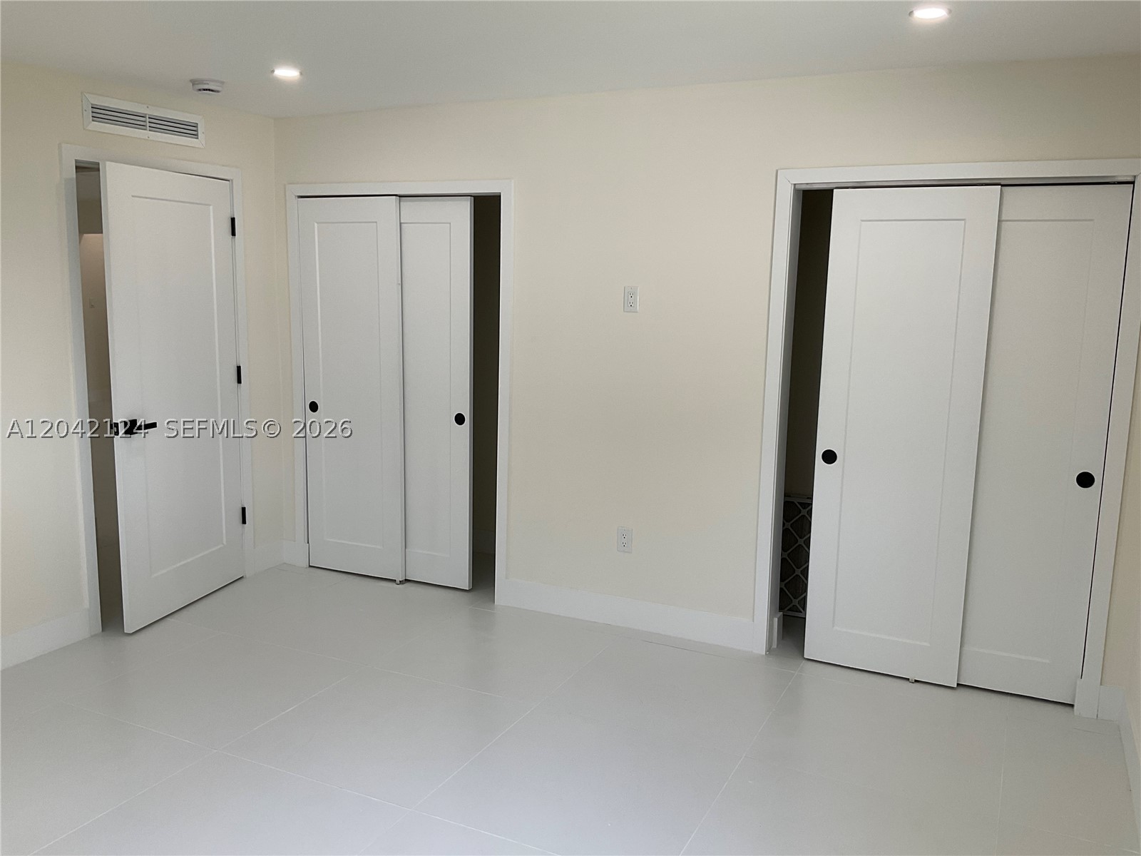 GLENROYAL SUB - Residential