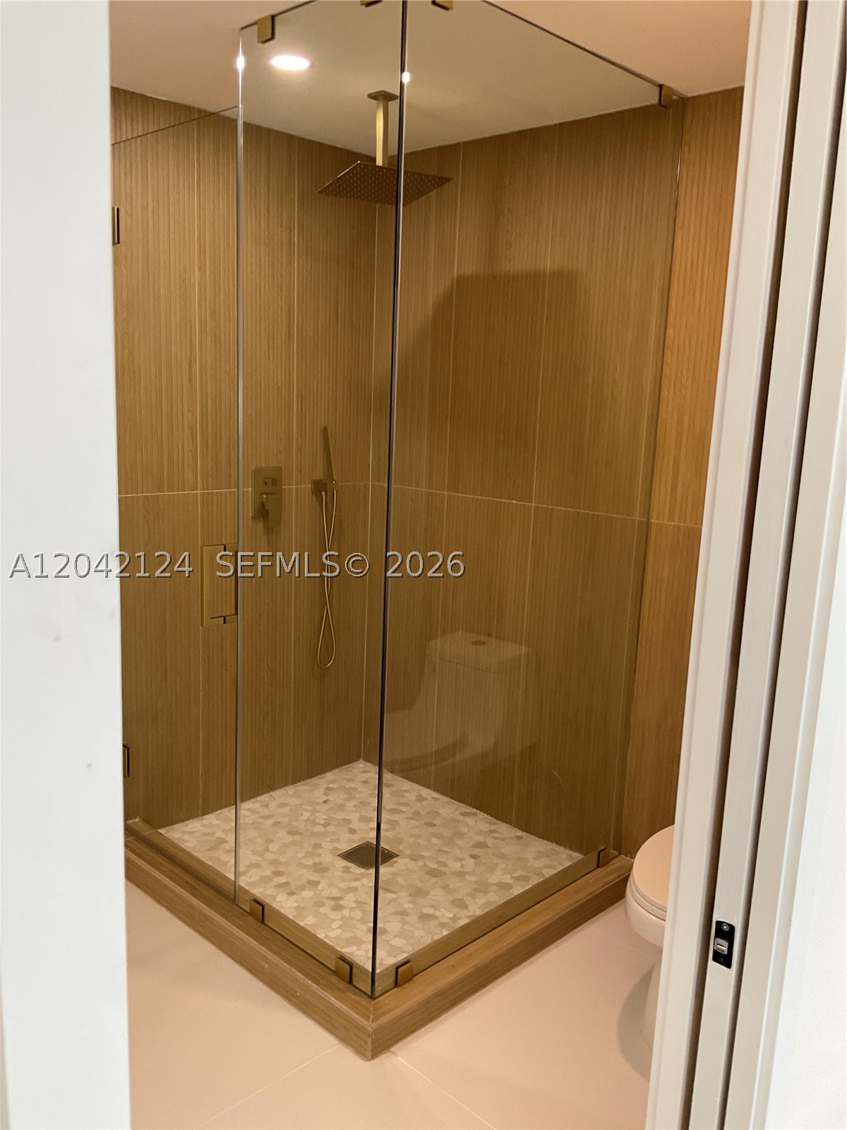 GLENROYAL SUB - Residential