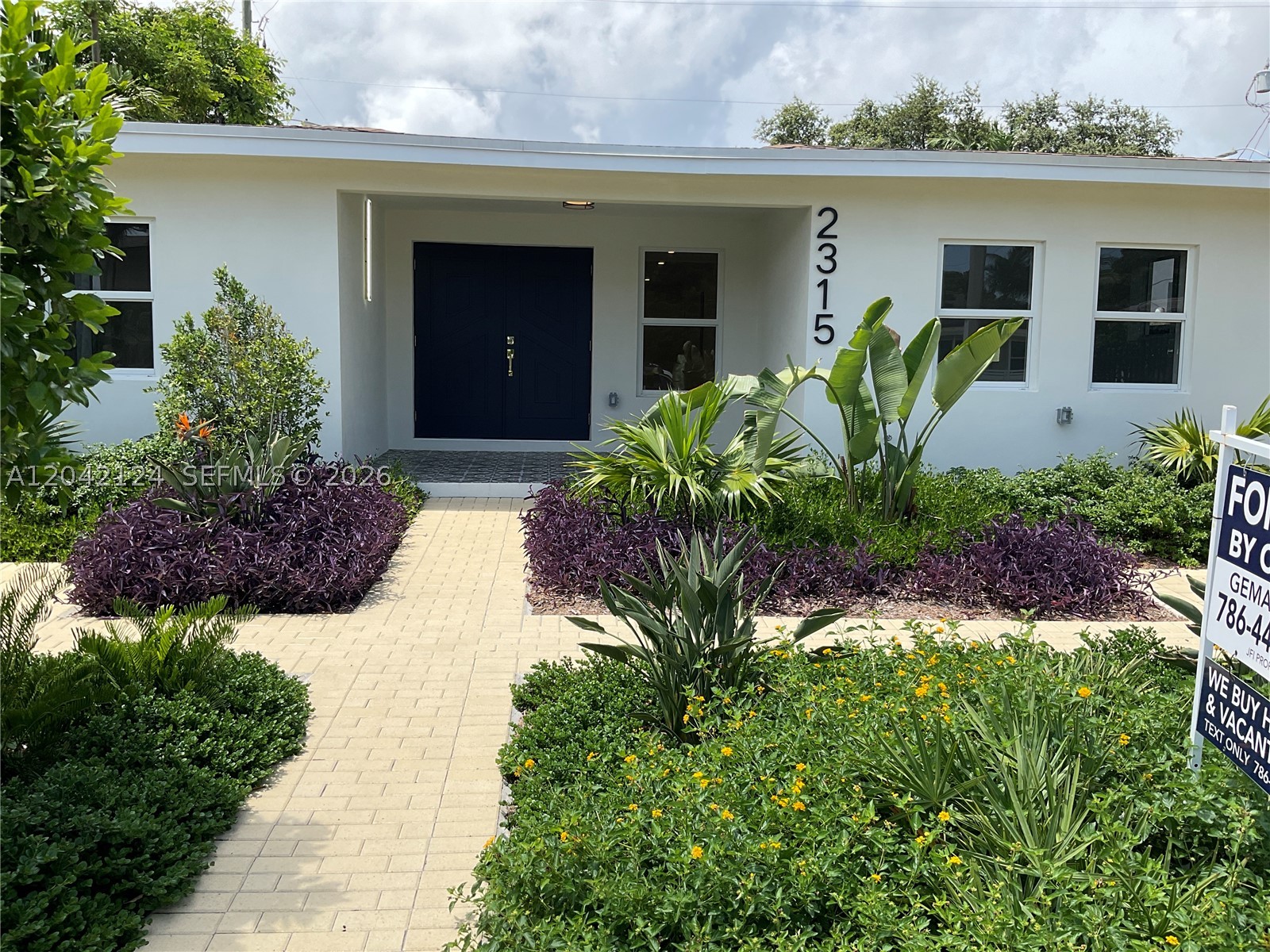 GLENROYAL SUB - Residential