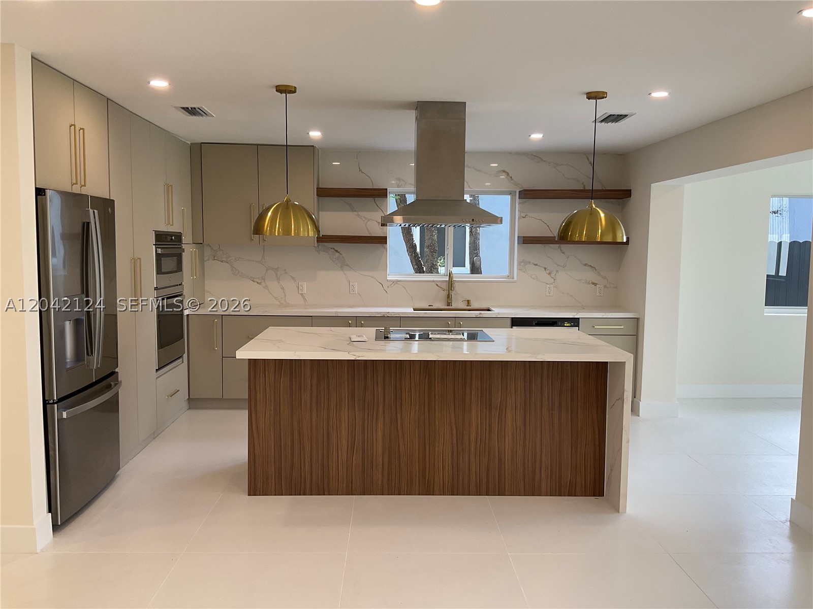 GLENROYAL SUB - Residential