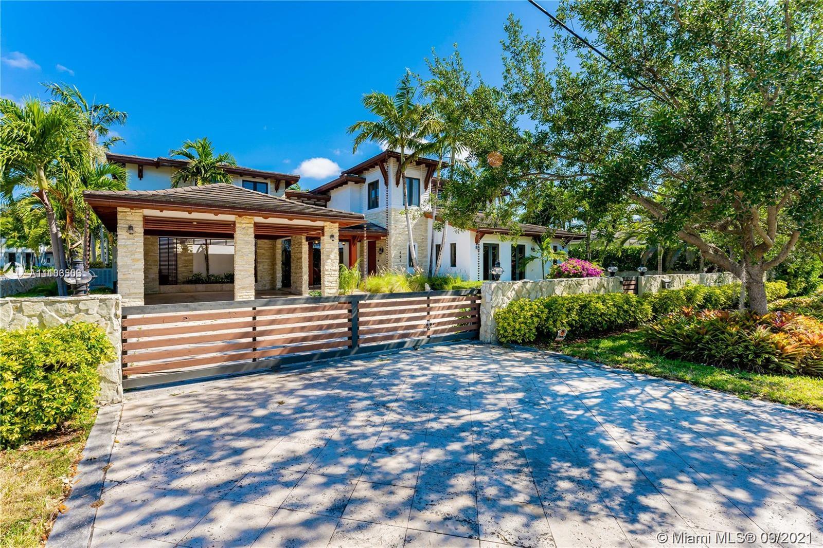 CORAL GABLES RIVIERA SEC - Residential