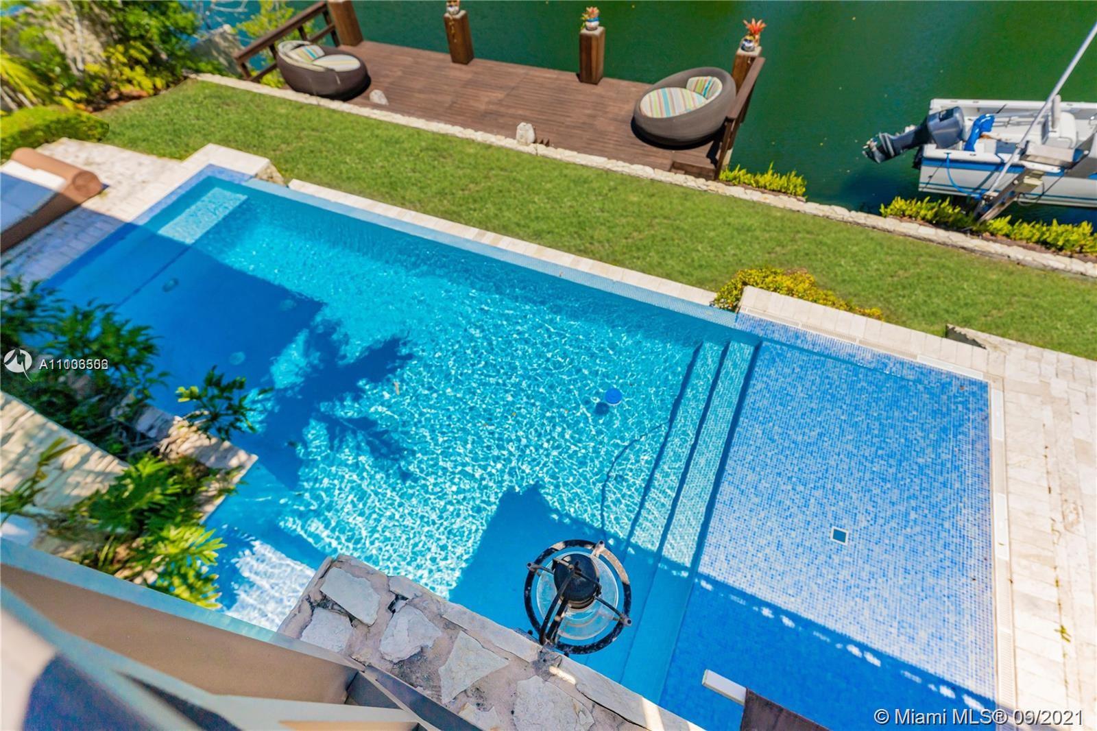 CORAL GABLES RIVIERA SEC - Residential