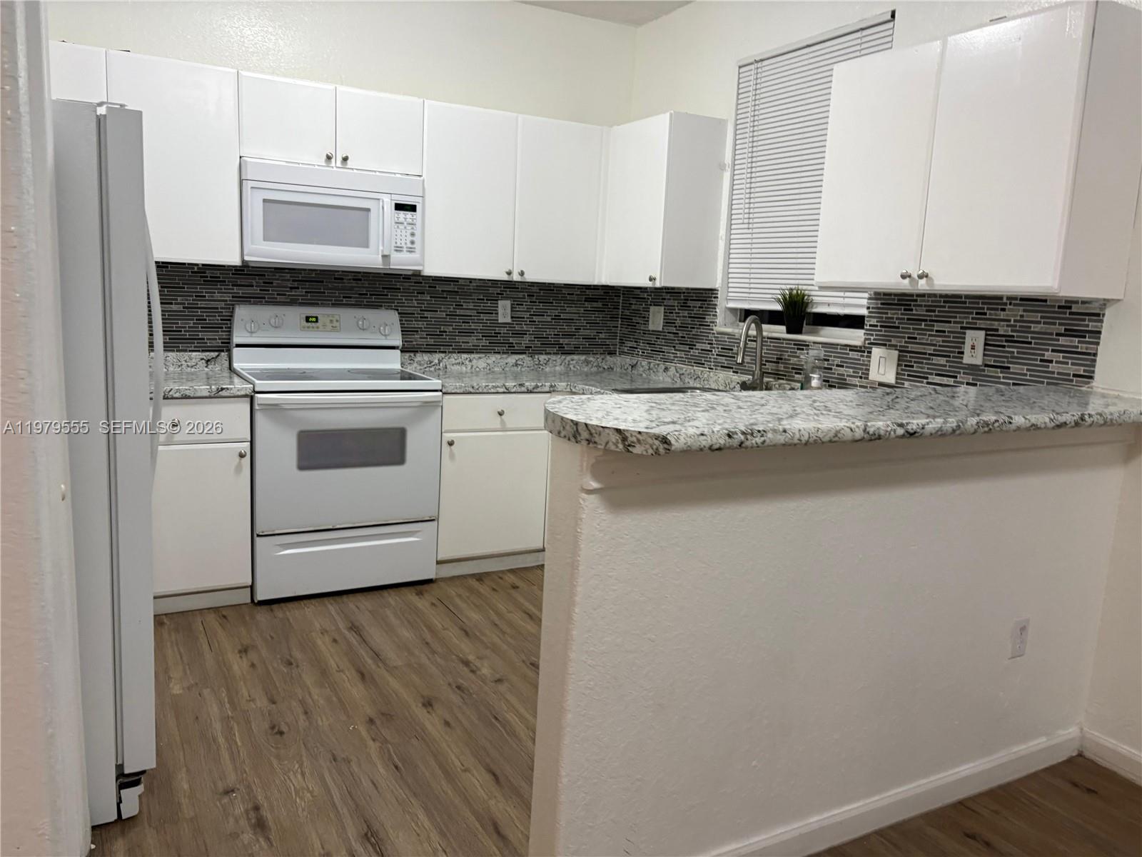 SHOMA TOWNHOMES AT KEYSCO - Residential