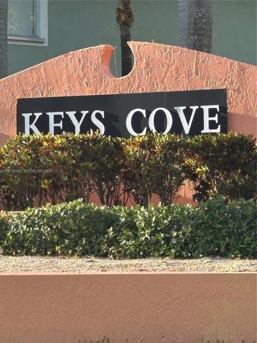 SHOMA TOWNHOMES AT KEYSCO - Residential