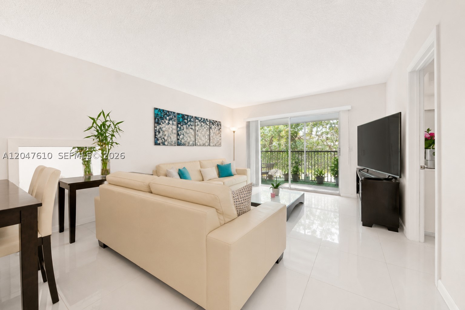 CAMBRIDGE AT CENTURY VILL - Residential