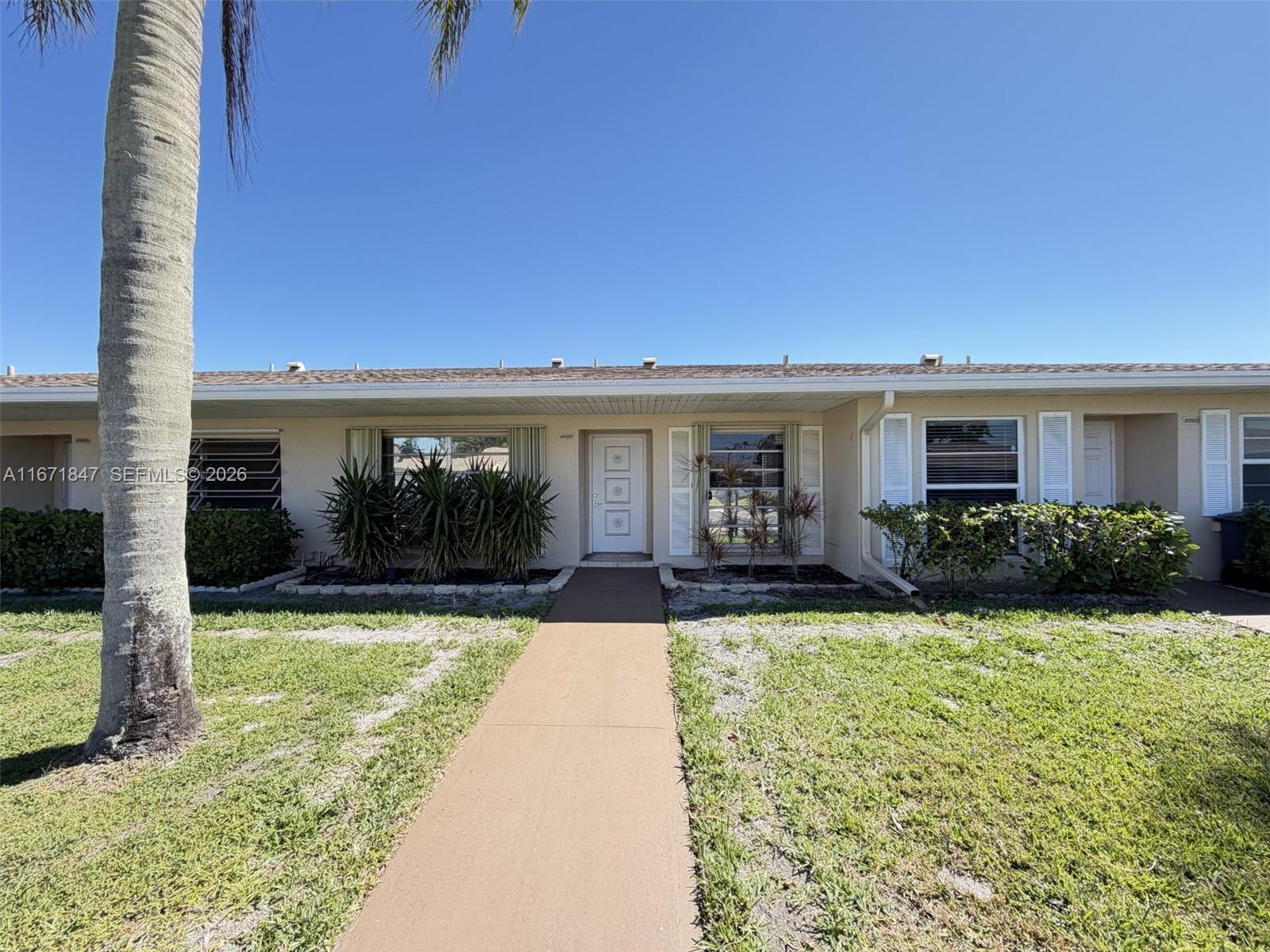 BOCA LAKES CONDO - Residential