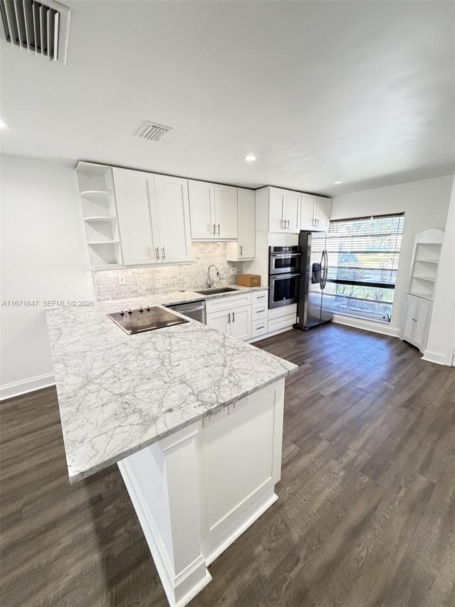 BOCA LAKES CONDO - Residential
