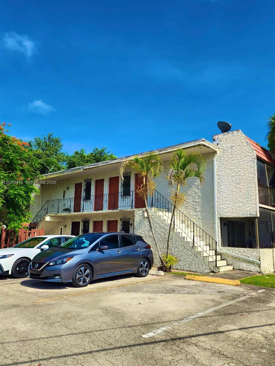 CASA GRANADA CONDO - Residential
