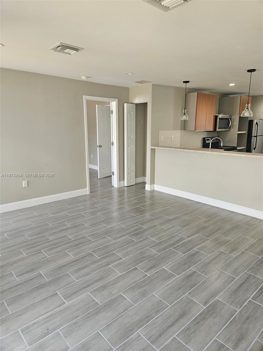 VISTA TOWNHOUSE SEC B - Residential