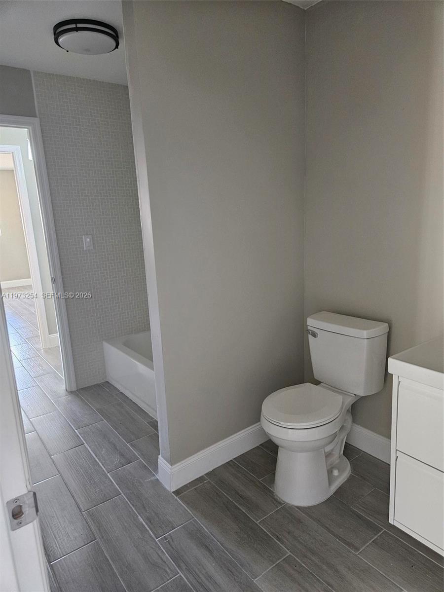 VISTA TOWNHOUSE SEC B - Residential