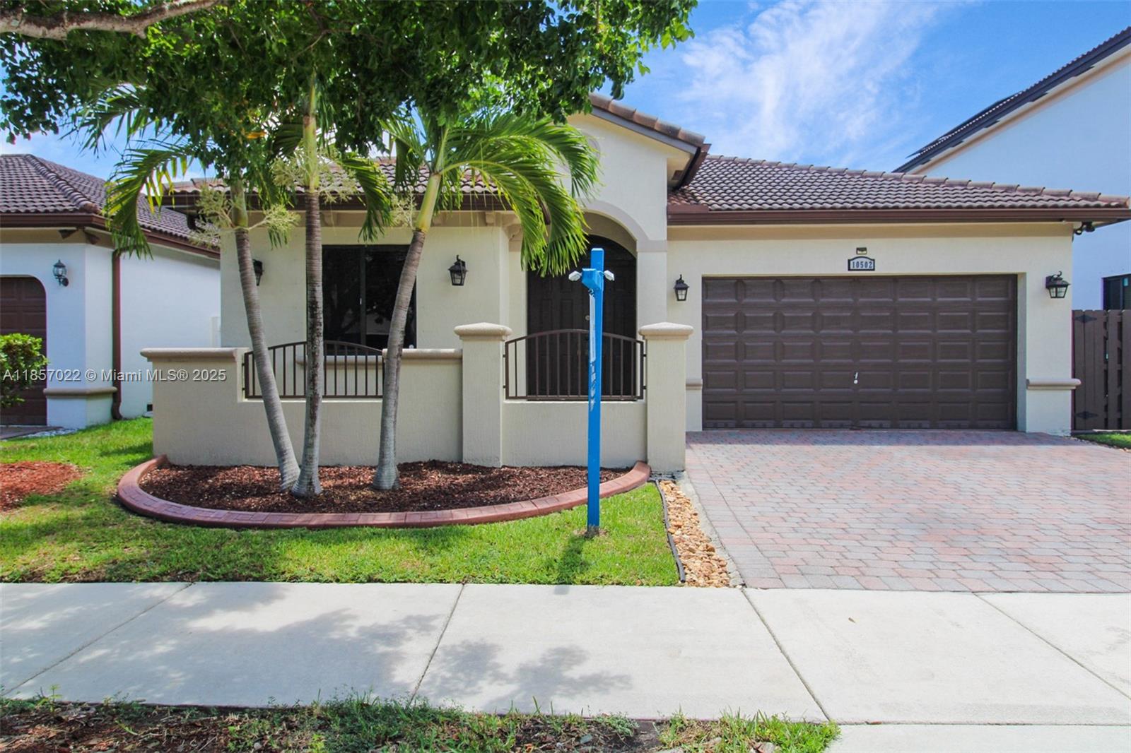 ENCLAVE AT BLACK POINT MAR - Residential