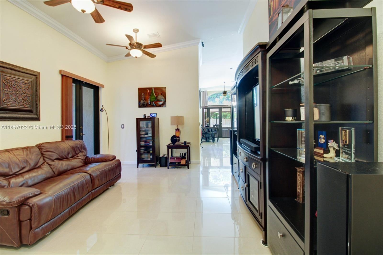 ENCLAVE AT BLACK POINT MAR - Residential