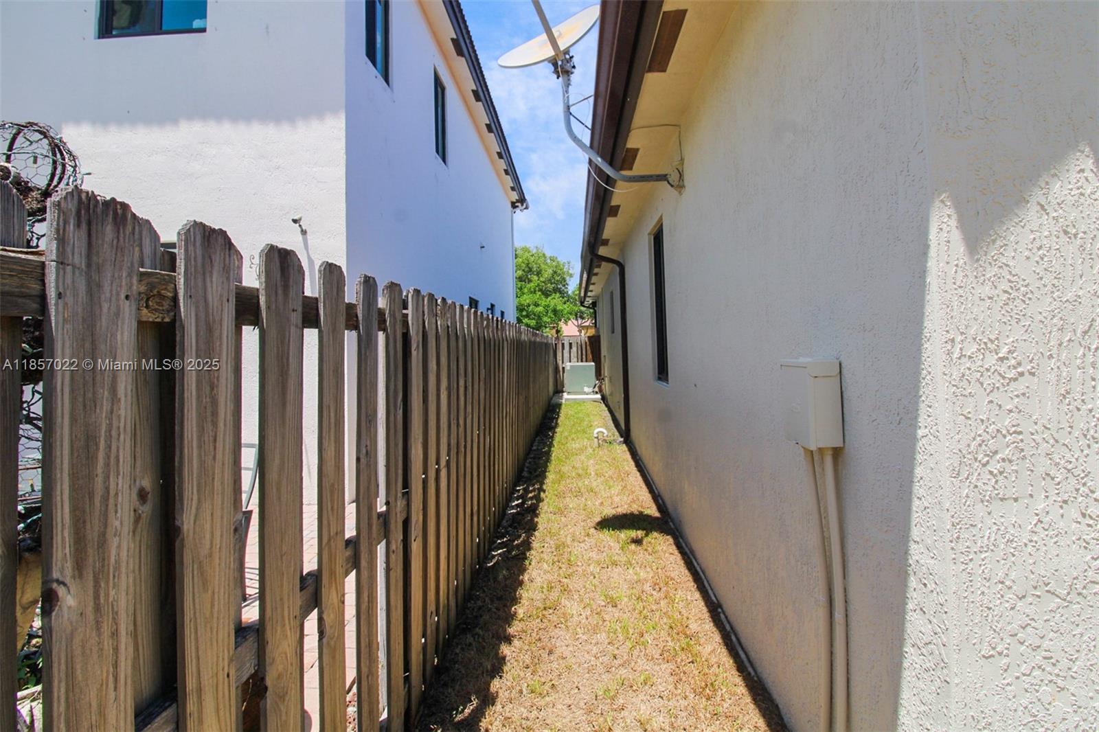 ENCLAVE AT BLACK POINT MAR - Residential
