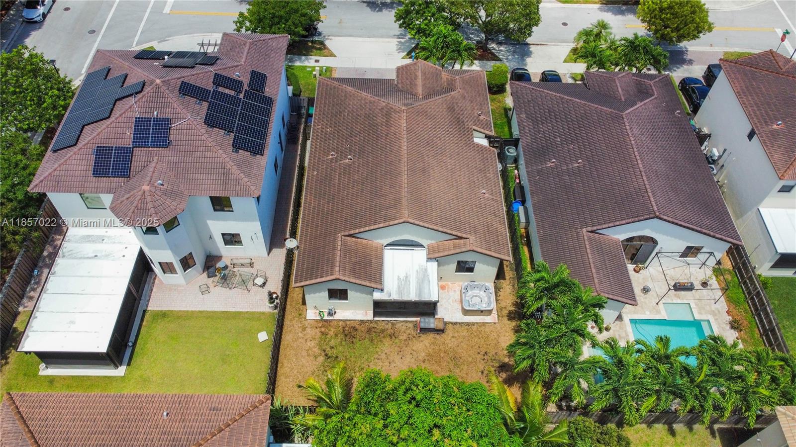 ENCLAVE AT BLACK POINT MAR - Residential