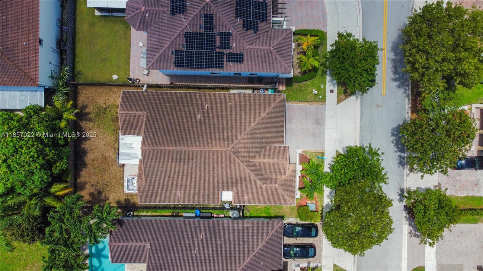 ENCLAVE AT BLACK POINT MAR - Residential