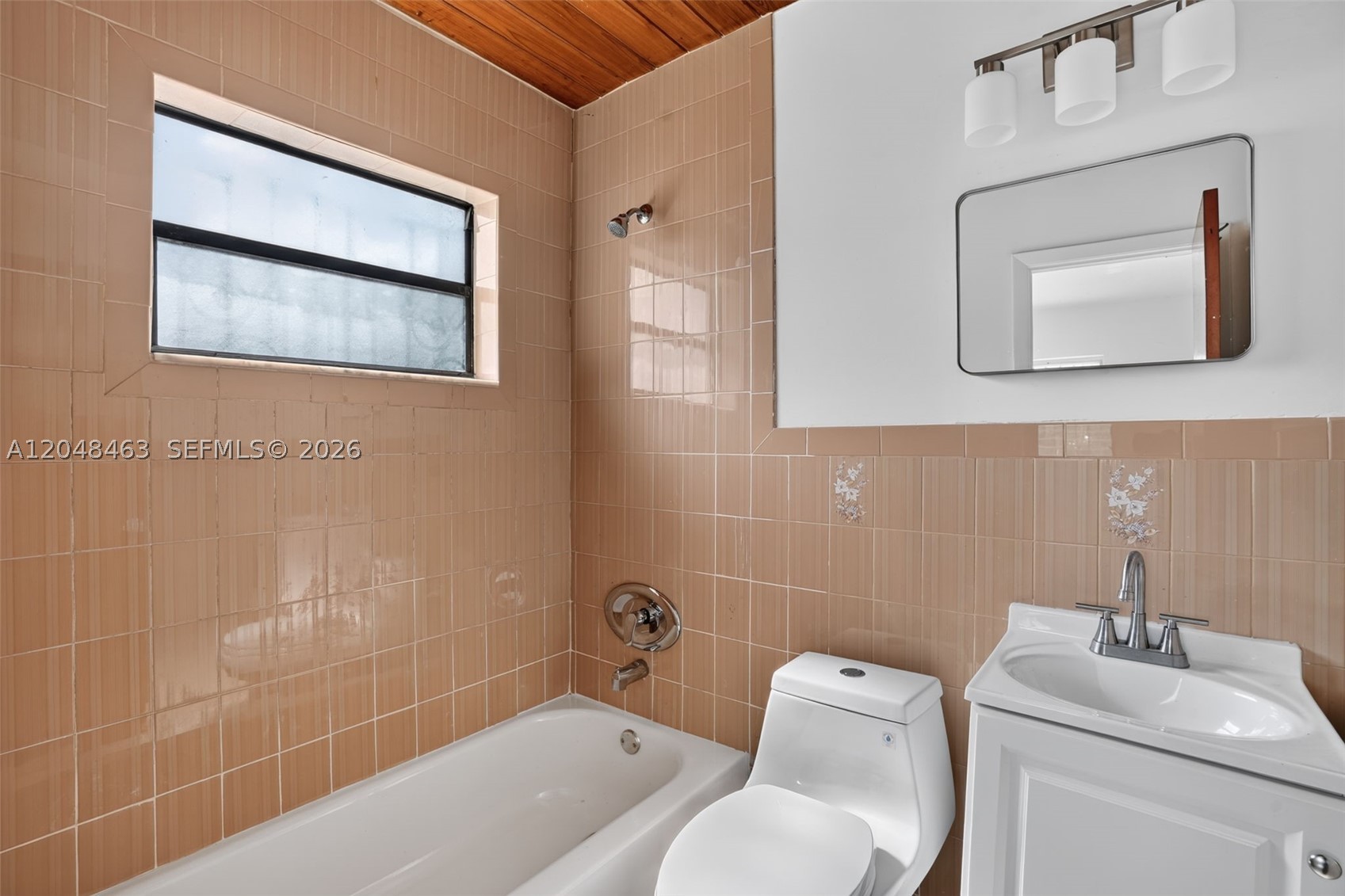 GLENROYAL-AMD - Residential