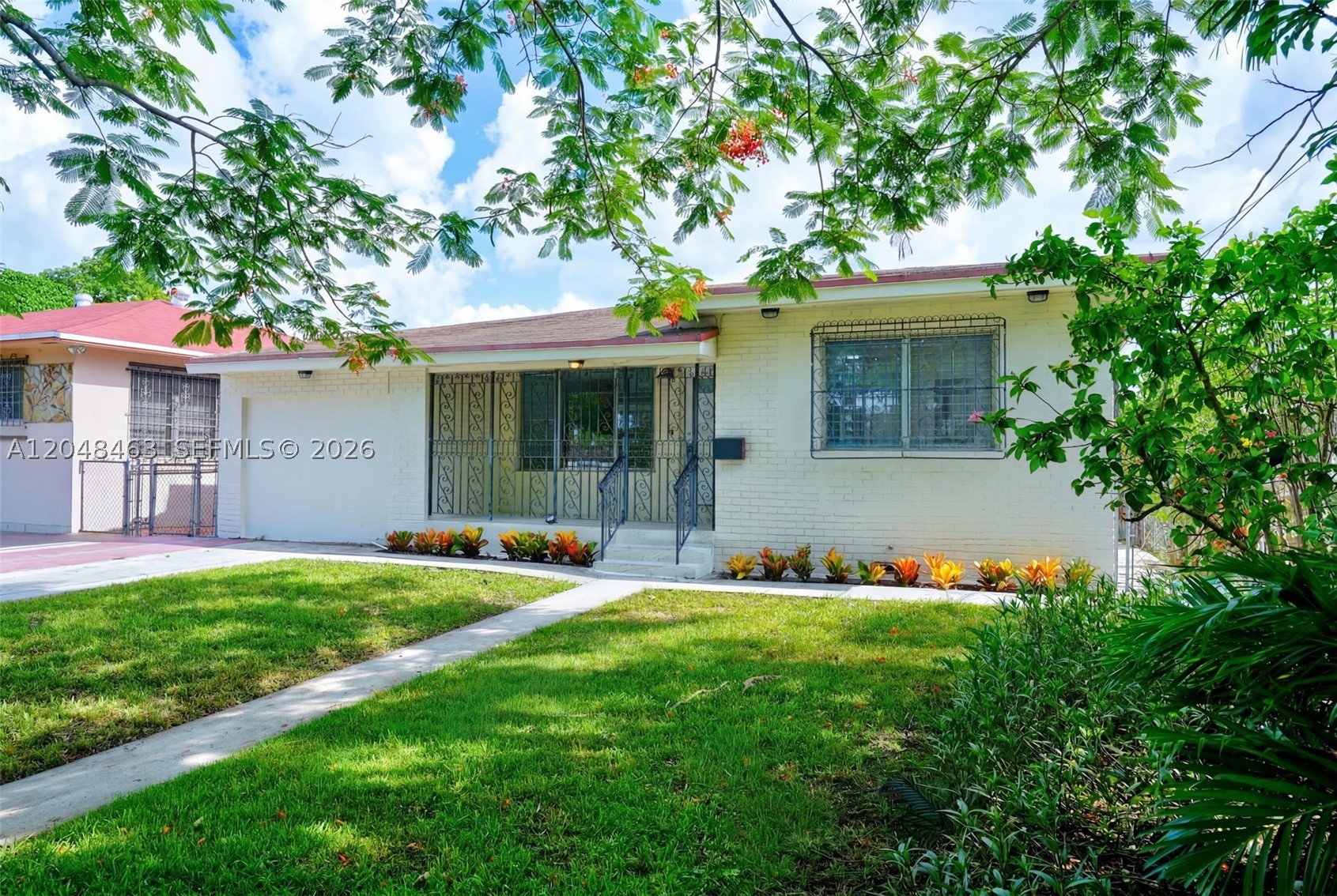 GLENROYAL-AMD - Residential
