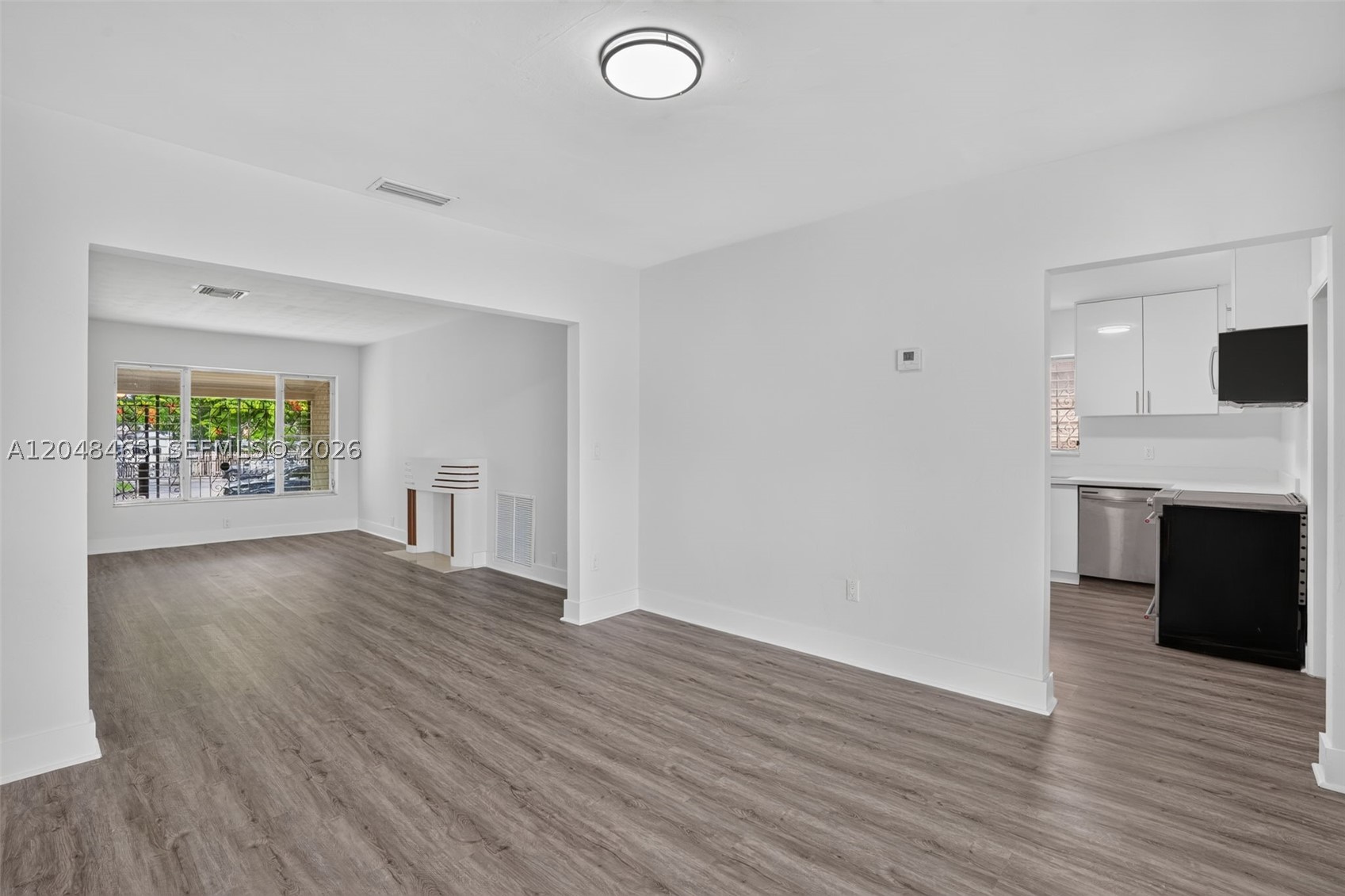 GLENROYAL-AMD - Residential
